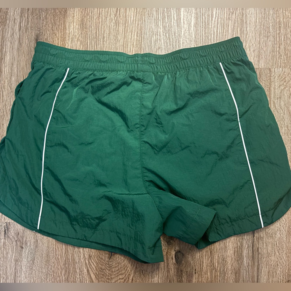 Nike dark green athletic shorts - Picture 2 of 5